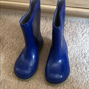 Rain boots
